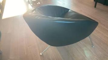 Artifort, fauteuil Hanna beschikbaar voor biedingen