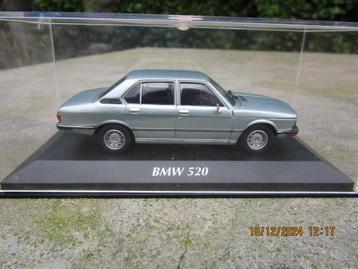 BMW 520 maxichamps ( uitgave van minichamps ) in OVP beschikbaar voor biedingen