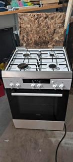 Siemens gasfornuis HX423210N/01, Witgoed en Apparatuur, Fornuizen, Ophalen, Gebruikt, Grill, 4 kookzones