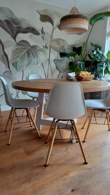 Set van 4 eetkamerstoelen