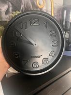 Zuiver Zwarte Wandklok, Huis en Inrichting, Woonaccessoires | Klokken, Ophalen, Zo goed als nieuw, Analoog, Wandklok