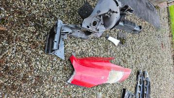 Ferrari 355 plaatwerk onderdelen beschikbaar voor biedingen