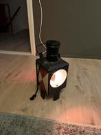 Antieke seinlamp/spoorlamp, Ophalen