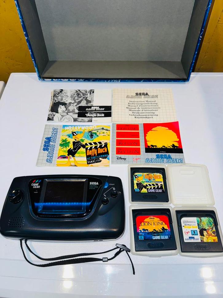 Sega Game Gear + drie games werking onbekend, Spelcomputers en Games, Games | Sega, Gebruikt, 1 speler, Vanaf 3 jaar, Ophalen