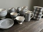 Servies te koop van Marieke at Home grijs, Ophalen, Zo goed als nieuw, Aardewerk, Overige stijlen