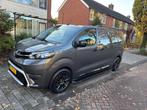Toyota ProAce Worker  2.0 D-4d 122pk 2017 (ook kampeerbus), Voorwielaandrijving, 1588 kg, 4 cilinders, Leder en Stof