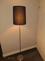 Staande lamp, Huis en Inrichting, Lampen | Vloerlampen, Ophalen, Zo goed als nieuw, Metaal, 150 tot 200 cm