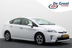 Toyota Prius 1.8 Plug-in Hybrid Dynamic Business Automaat Ke, Auto's, Toyota, Euro 5, Stoelverwarming, Leder en Stof, Wit