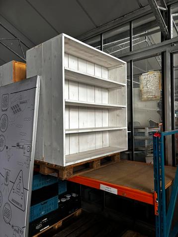 Steigerhout tafels en kasten veel maten veel keuze topstaat beschikbaar voor biedingen