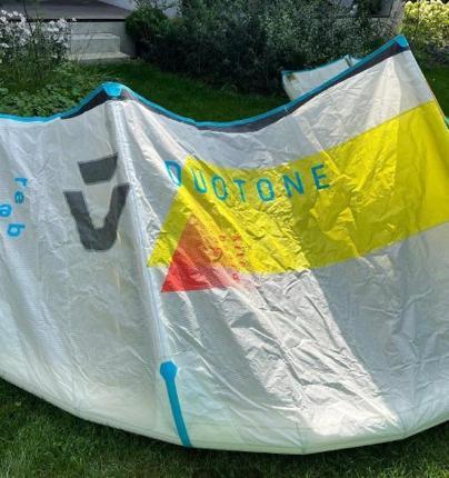 Duoton rebel kite 6m 9m eventueel met bar, Watersport en Boten, Kitesurfen, Zo goed als nieuw, 9 m², Geen board, Ophalen