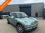 Mini Mini 1.6 Cooper Clima|Radio 2002, Voorwielaandrijving, 15 km/l, Gebruikt, 4 cilinders
