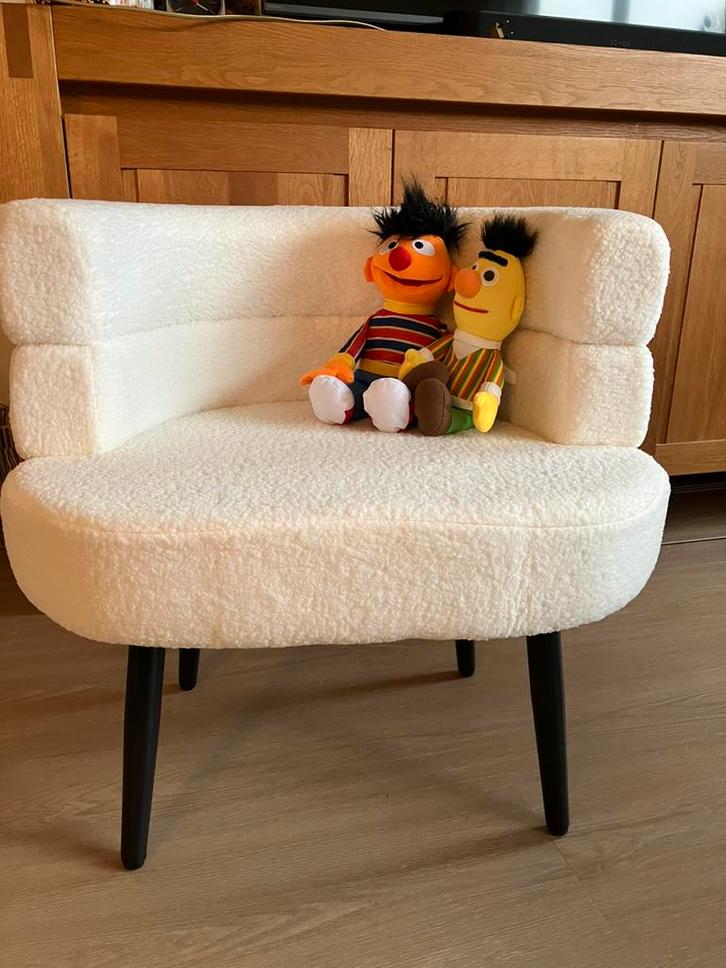 Witte teddy stoel, Huis en Inrichting, Fauteuils, Nieuw, Stof, 50 tot 75 cm, Minder dan 75 cm, Ophalen of Verzenden