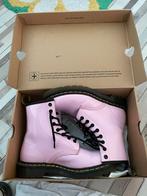 Dr. Martens 1460 - pale pink, Kleding | Dames, Schoenen, Hoge laarzen, Verzenden, Roze, Dr. Martens