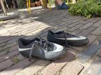 Nike voetbalschoenen maat 33, Maat XS of kleiner, Ophalen of Verzenden, Zo goed als nieuw, Schoenen