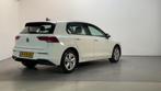 Volkswagen Golf 1.5 TSI Life Business Alcantara Stoelverwarm, Auto's, Voorwielaandrijving, 65 €/maand, 4 cilinders, Met garantie (alle)