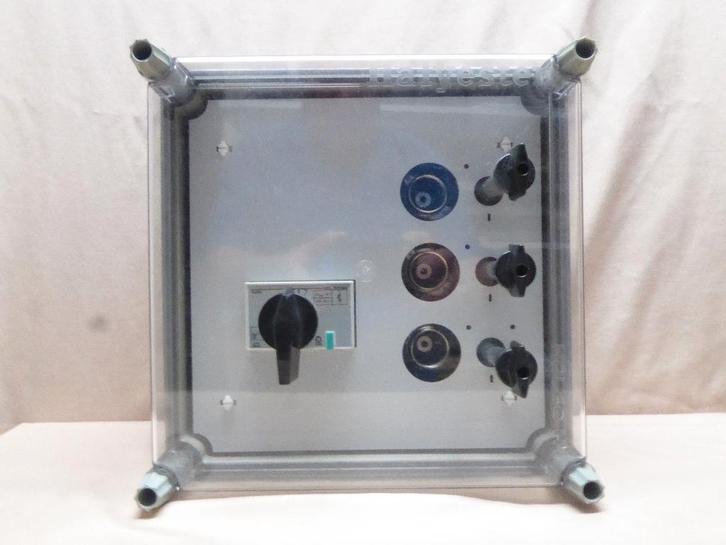 Eaton Holec Halyester groepenkast GLS 403 | 3 LG 25A+HS 40A, Hobby en Vrije tijd, Elektronica-componenten, Nieuw, Ophalen of Verzenden