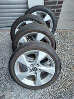 Toyota velgen met winterbanden 215/45 R17, Auto-onderdelen, Banden en Velgen, Ophalen, 17 inch, Winterbanden, Personenwagen