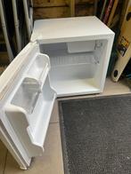 Kleine koelkast met vriesvak, Witgoed en Apparatuur, Minder dan 75 liter, Met vriesvak, Gebruikt, 45 tot 60 cm