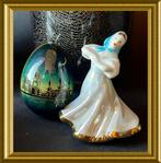 Klein Russisch porseleinen beeldje: Pereplyas Dulevo Ayaebo, Antiek en Kunst, Antiek | Porselein, Ophalen of Verzenden