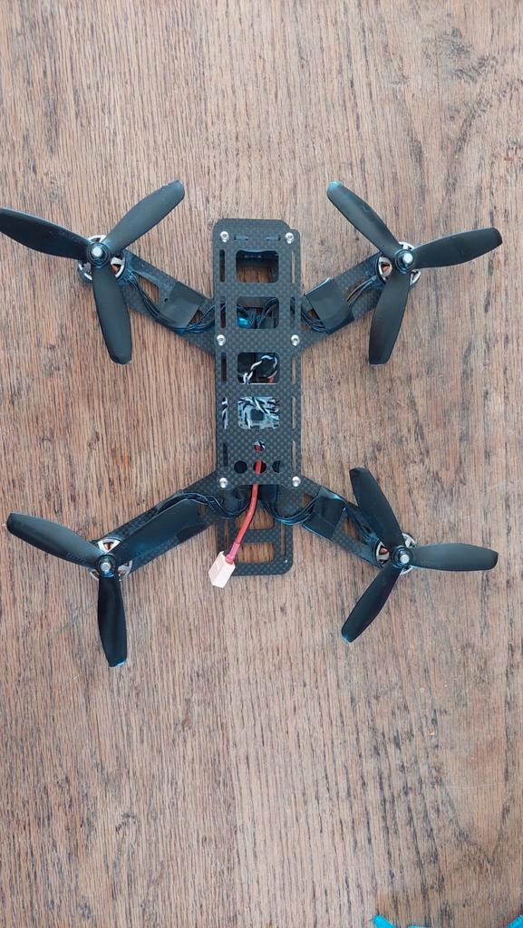 Lumenier QAV250, 30a esc's, 2204 motoren, CC3D betaflight, Hobby en Vrije tijd, Modelbouw | Radiografisch | Helikopters en Quadcopters