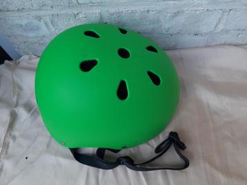 Fietshelmen, paarse, groene, rode, Giro, diverse etc. beschikbaar voor biedingen
