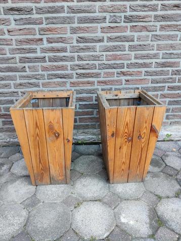 2 Houten Plantenbakken - Handgemaakt beschikbaar voor biedingen