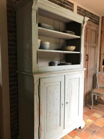 Landelijk/brocante oude boeren kast. beschikbaar voor biedingen