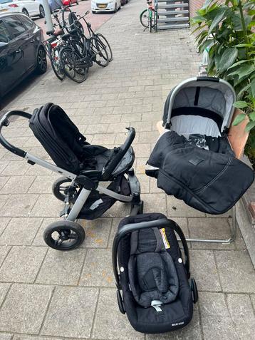 Mutsy transit kinderwagen beschikbaar voor biedingen