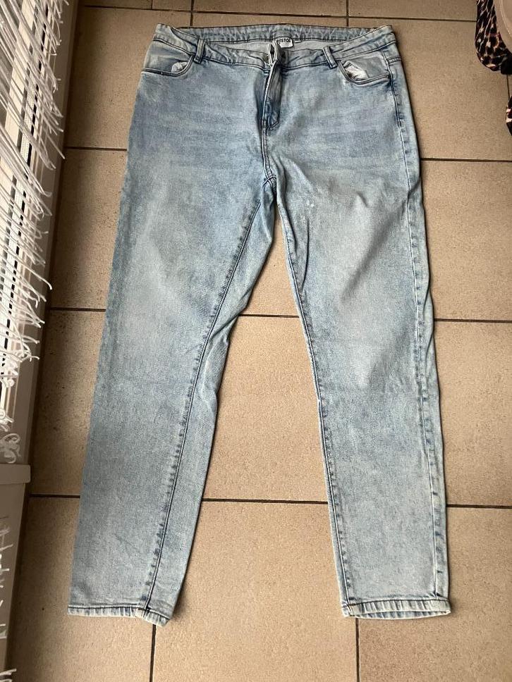 Spijkerbroek - Maat 46, Kleding | Dames, Spijkerbroeken en Jeans, Zo goed als nieuw, Overige jeansmaten, Blauw, Ophalen of Verzenden