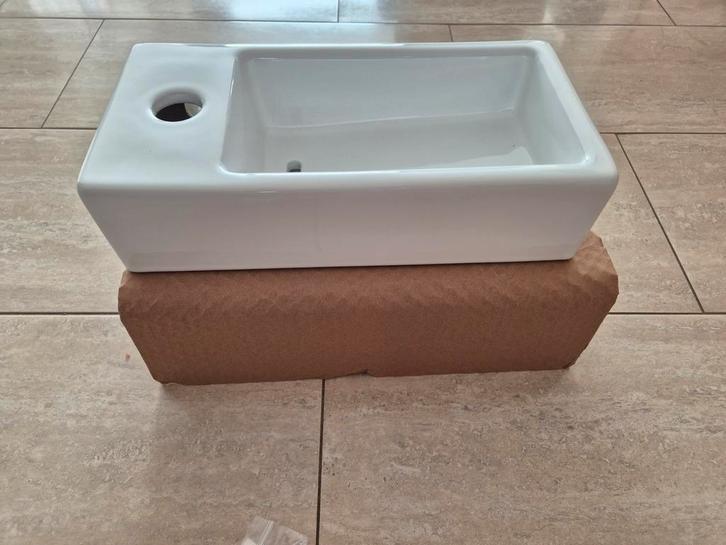 DESIGN CLOU FLUSH 3 NIEUW, Doe-het-zelf en Verbouw, Sanitair, Nieuw, Wastafel, Ophalen of Verzenden