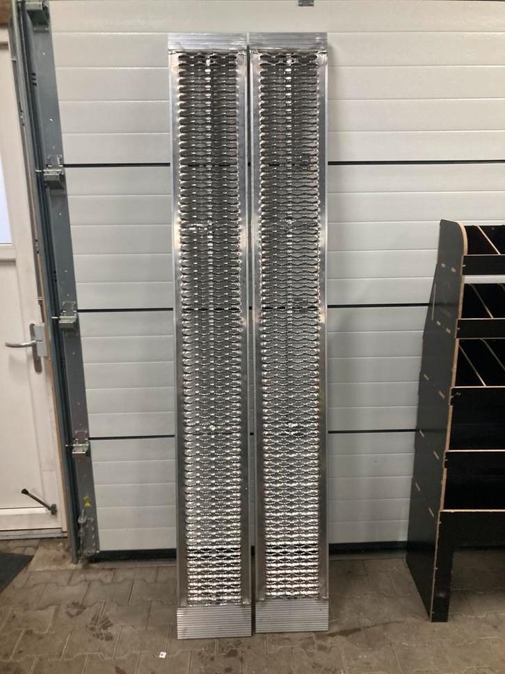 Oprijplaten aanhanger 2800 kg 240 x 30 x 8 cm heavy duty, Auto diversen, Aanhangwagen-onderdelen, Nieuw, Ophalen