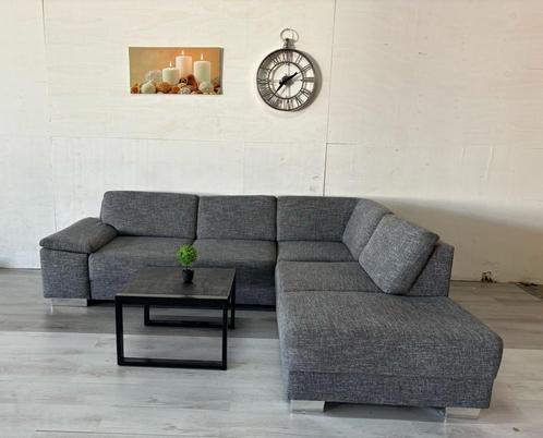 Hoekbank Grijs, Huis en Inrichting, Banken | Bankstellen, Zo goed als nieuw, Hoekbank, Vierpersoons of meer, 250 tot 300 cm, 150 cm of meer