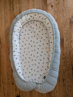 Babynestje handgemaakt oud groen met veertjes, Ophalen, Zo goed als nieuw, Overige typen