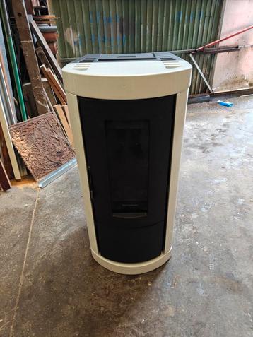 Pelletkachel extraflame mietta beschikbaar voor biedingen