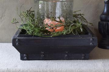 Oude Chinese vierkante schaal beschikbaar voor biedingen