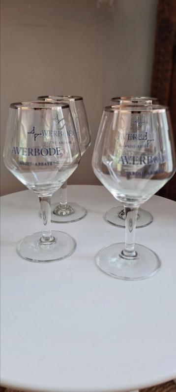 Averbode bierglazen (nog 2) beschikbaar voor biedingen