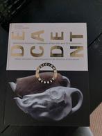 Decadent, boek over keramiek servies., Boeken, Kunst en Cultuur | Fotografie en Design, Ophalen of Verzenden, Zo goed als nieuw