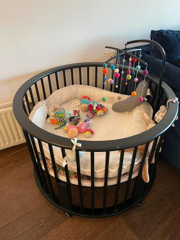 Bopita box zwart incl wieltjes, matras en speelkleed beschikbaar voor biedingen