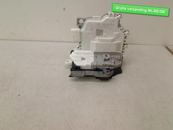 PORTIERSLOT LINKS ACHTER Audi A1 Sportback (8XA / 8XF) beschikbaar voor biedingen