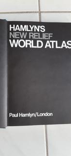 Hamlyn's New Relief World Atlas, Overige typen, Ophalen of Verzenden, Zo goed als nieuw, 1800 tot 2000