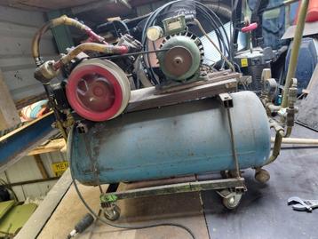 Compressor - Mobiele luchtcompressor beschikbaar voor biedingen