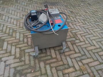 Boorolie/koelwatsr unit beschikbaar voor biedingen