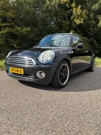 Mini Clubman 1.6 Cooper 2010 Zwart, Auto's, 4 cilinders, 4 stoelen, Leder en Stof, Stationwagon