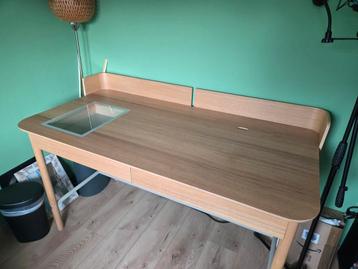 Ridspo Ikea bureau - 140 x 70 cm beschikbaar voor biedingen