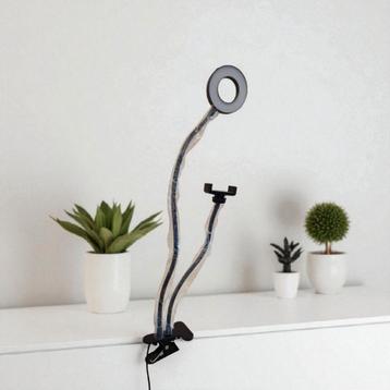 HEMA selfie ring light beschikbaar voor biedingen