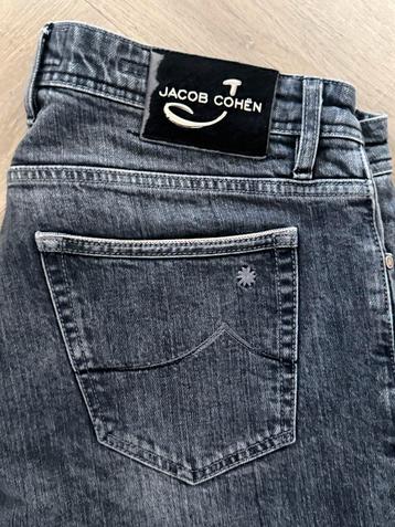 Jacob Cohen Spijkerbroek Maat 35 - Zo goed als nieuw! beschikbaar voor biedingen