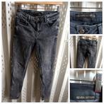 29-30 SEVEN SISTERS SOFIE SHAPING LOW RISE grijze damesjeans, Gedragen, Grijs, Seven Sisters, W28 - W29 (confectie 36)