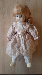 Porceleinen pop 41cm x 17cm, Verzamelen, Poppen, Ophalen, Pop