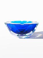 Schaaltje / asbak Murano glas, cobalt blauw, facet geslepen, Antiek en Kunst, Antiek | Glas en Kristal, Verzenden