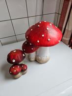 Beelden Paddenstoelen € 10,-, Ophalen, Zo goed als nieuw